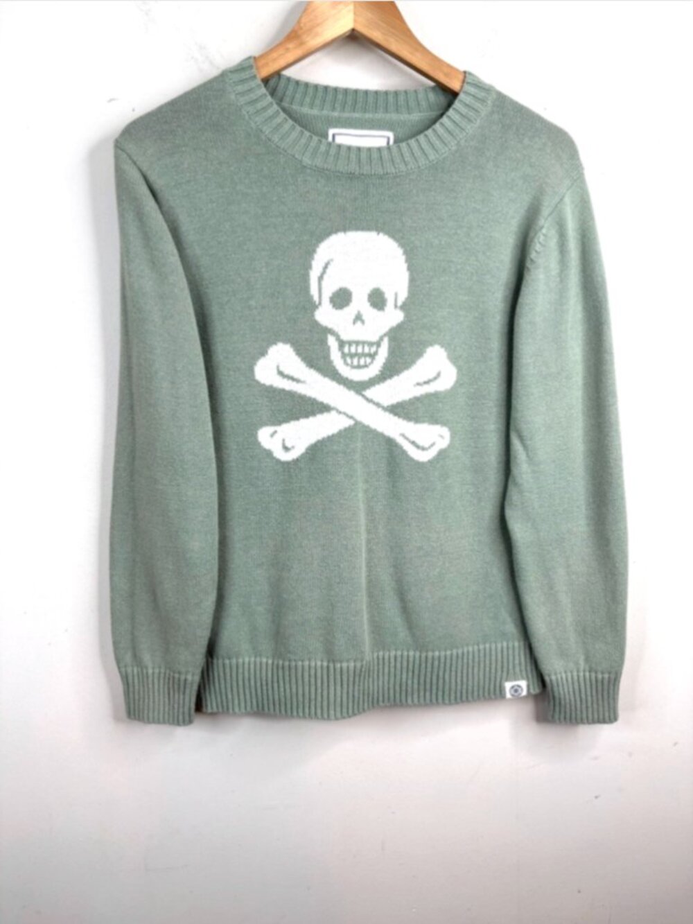 Long Wharf Supply Co Sage Green Skull Crossbones Pirate SeaWell Sweater Womens M